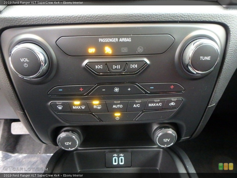 Ebony Interior Controls for the 2019 Ford Ranger XLT SuperCrew 4x4 #136147035