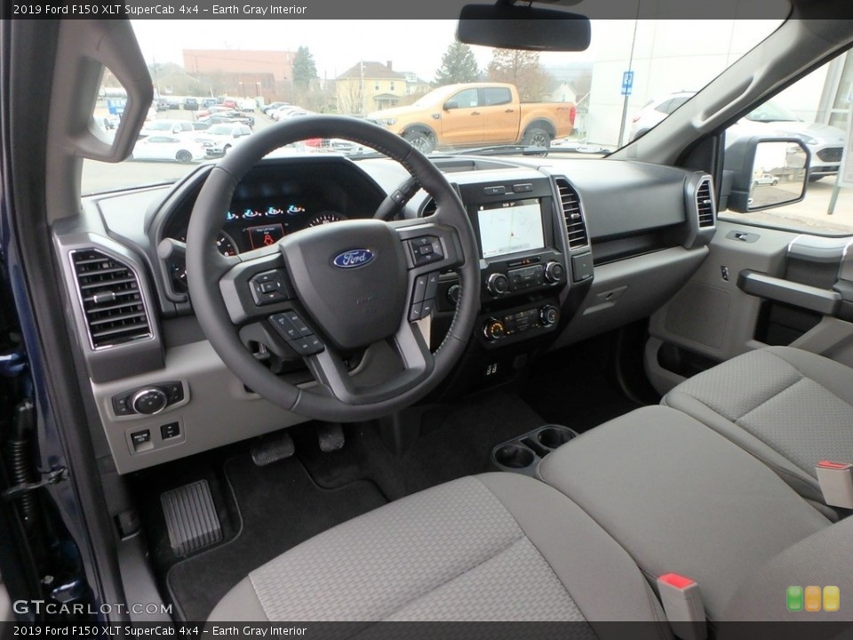 Earth Gray Interior Photo for the 2019 Ford F150 XLT SuperCab 4x4 #136147458