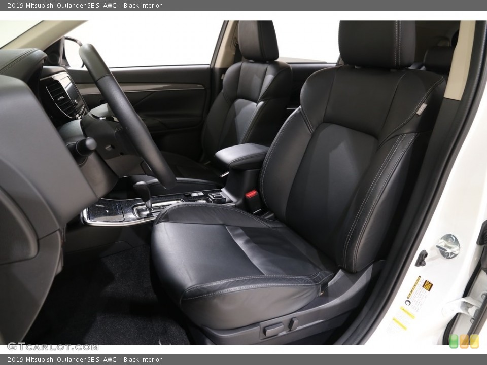 Black Interior Front Seat for the 2019 Mitsubishi Outlander SE S-AWC #136172124