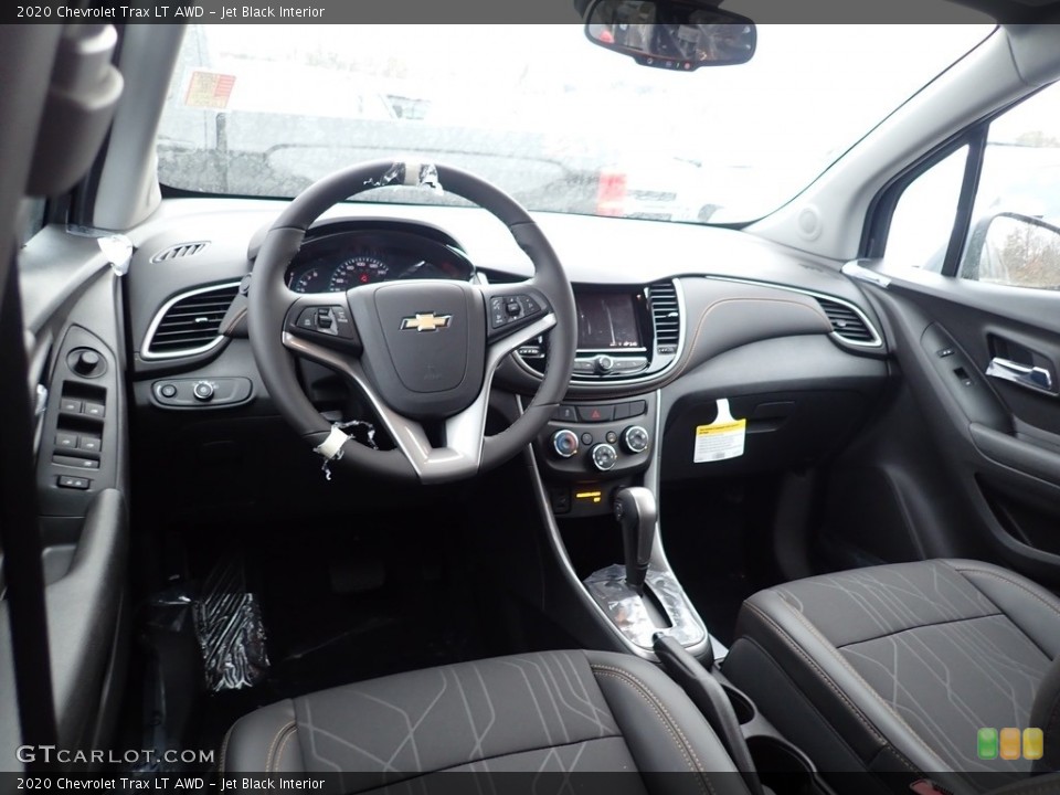 Jet Black Interior Photo for the 2020 Chevrolet Trax LT AWD #136176574