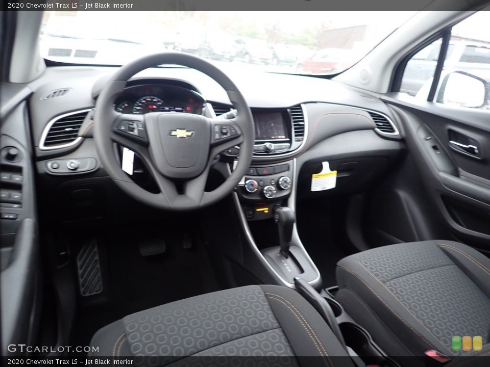 Jet Black Interior Photo for the 2020 Chevrolet Trax LS #136180690