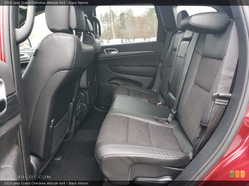 Black Interior Rear Seat for the 2020 Jeep Grand Cherokee Altitude 4x4 #136181932