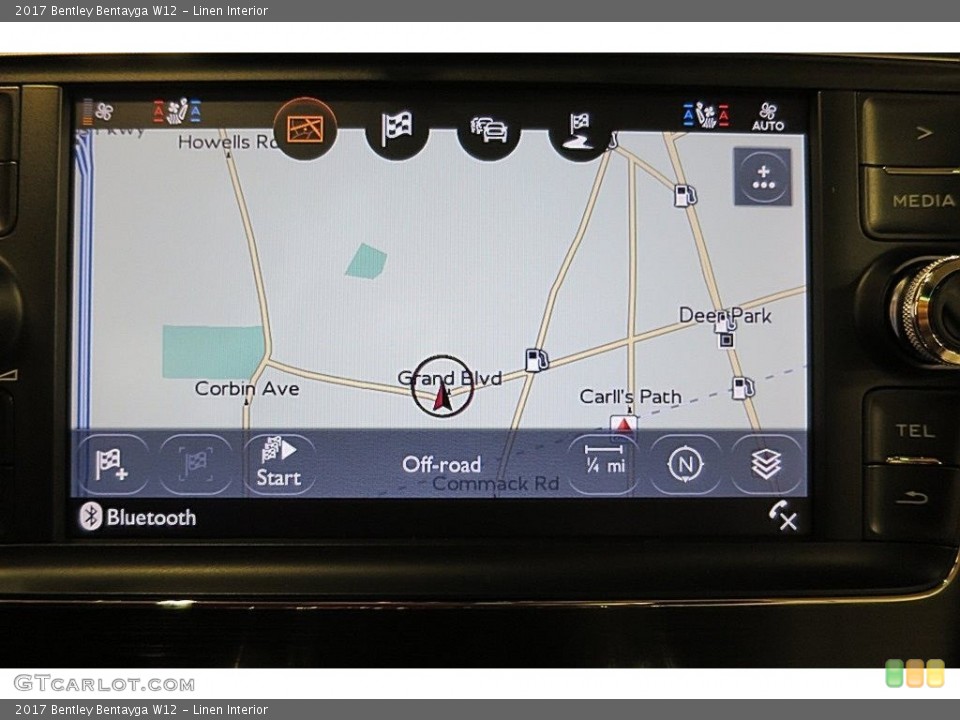 Linen Interior Navigation for the 2017 Bentley Bentayga W12 #136206258