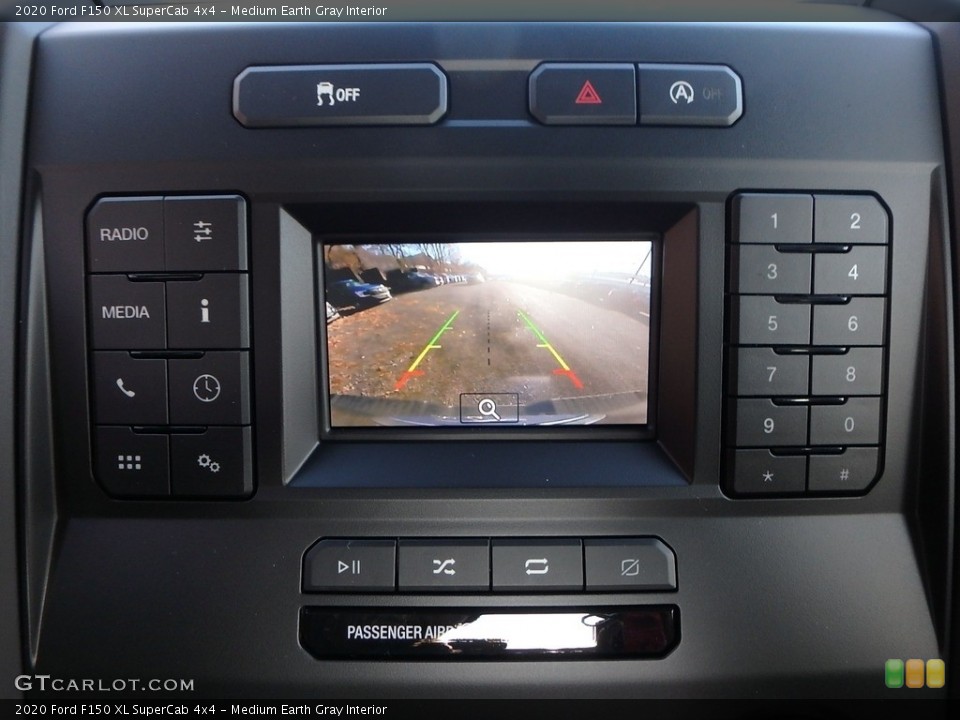 Medium Earth Gray Interior Controls for the 2020 Ford F150 XL SuperCab 4x4 #136232825