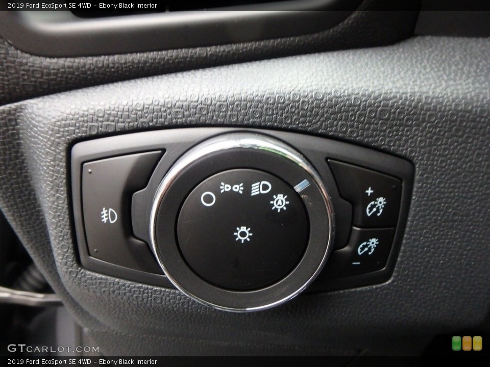 Ebony Black Interior Controls for the 2019 Ford EcoSport SE 4WD #136235045
