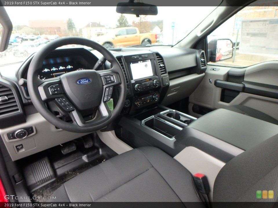 Black Interior Photo for the 2019 Ford F150 STX SuperCab 4x4 #136237292
