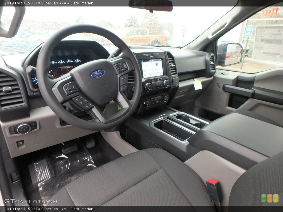 Black Interior Photo for the 2019 Ford F150 STX SuperCab 4x4 #136237793