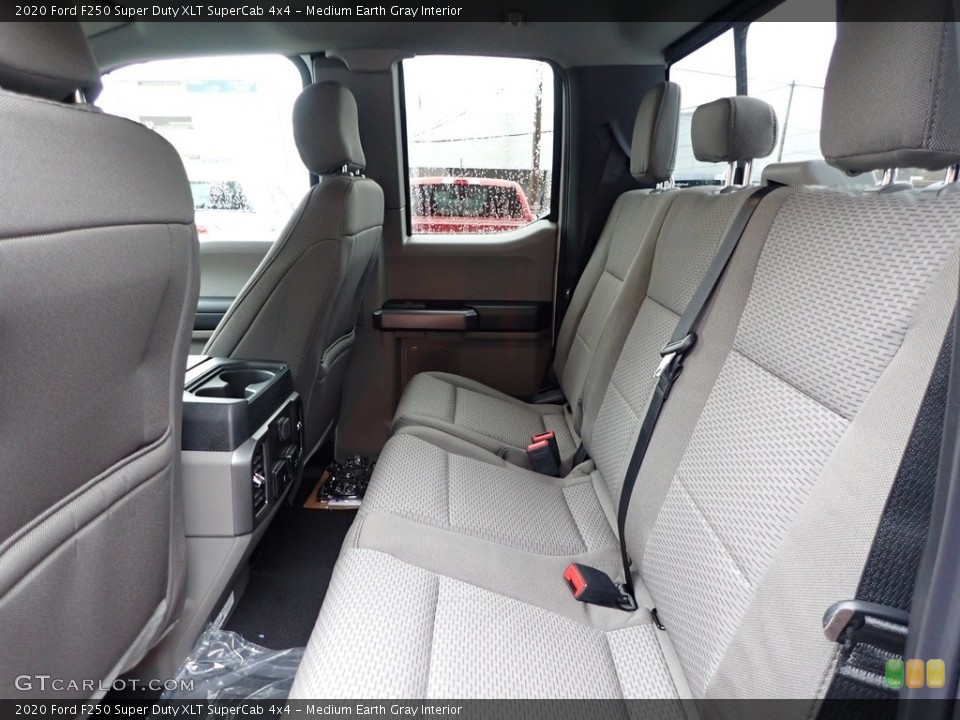 Medium Earth Gray Interior Rear Seat for the 2020 Ford F250 Super Duty XLT SuperCab 4x4 #136293389
