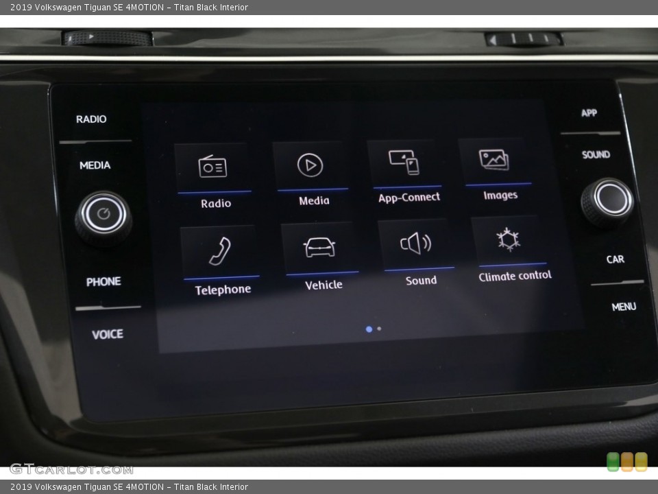 Titan Black Interior Controls for the 2019 Volkswagen Tiguan SE 4MOTION #136297292