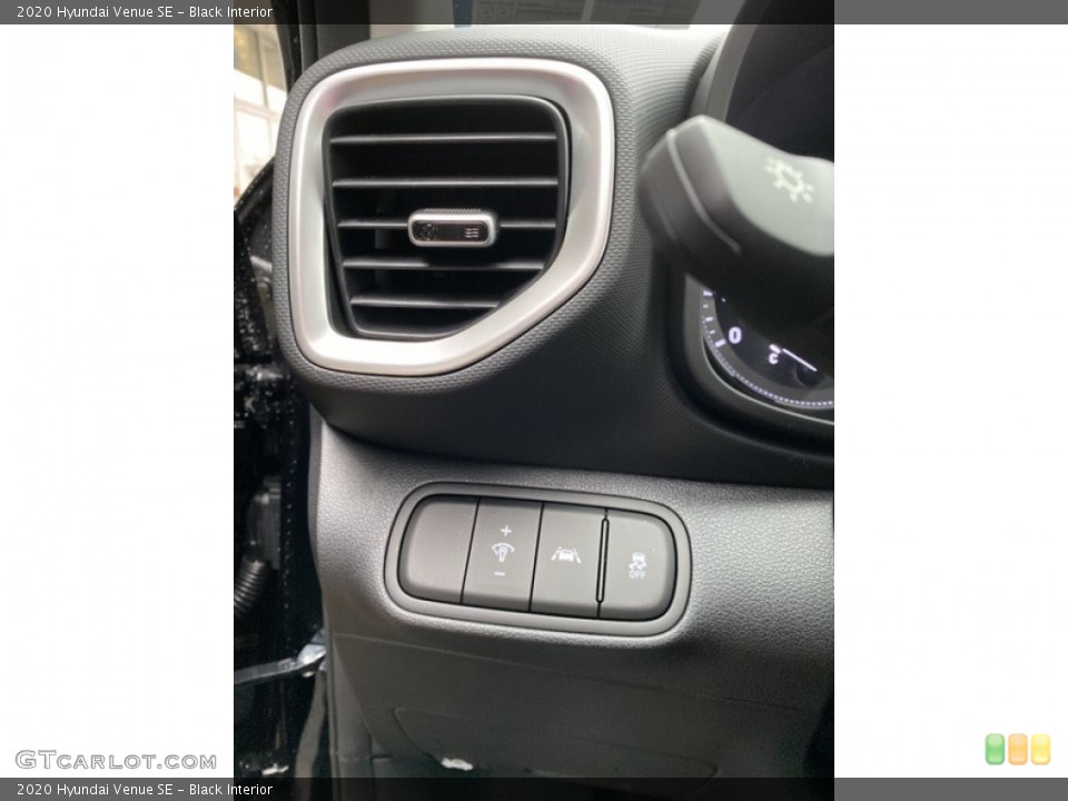 Black Interior Controls for the 2020 Hyundai Venue SE #136305690
