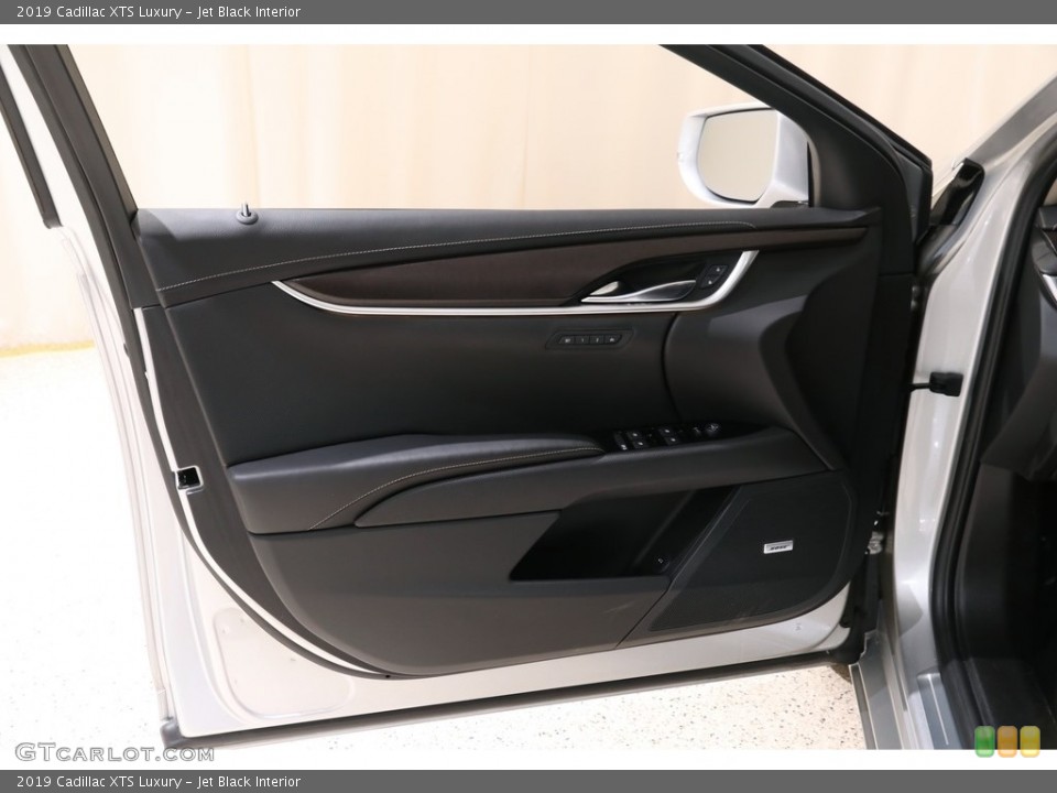Jet Black Interior Door Panel for the 2019 Cadillac XTS Luxury #136310667