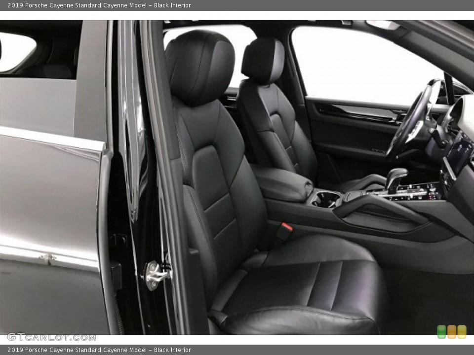 Black Interior Front Seat for the 2019 Porsche Cayenne  #136318836