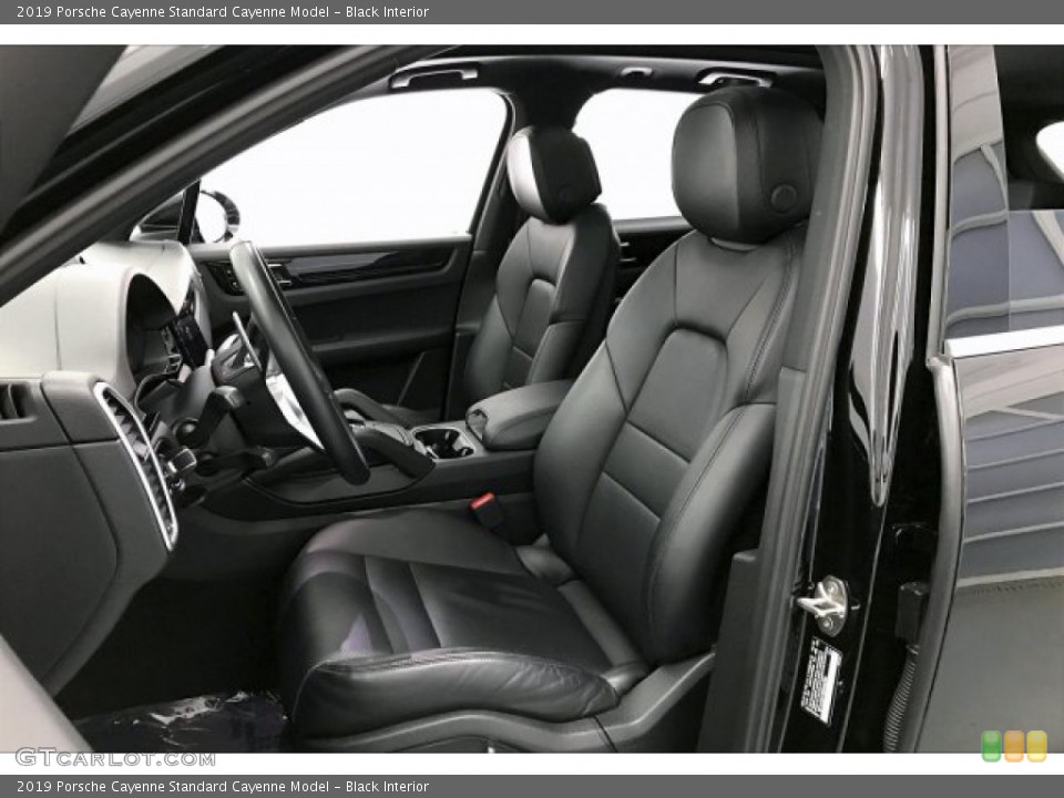 Black Interior Front Seat for the 2019 Porsche Cayenne  #136318930