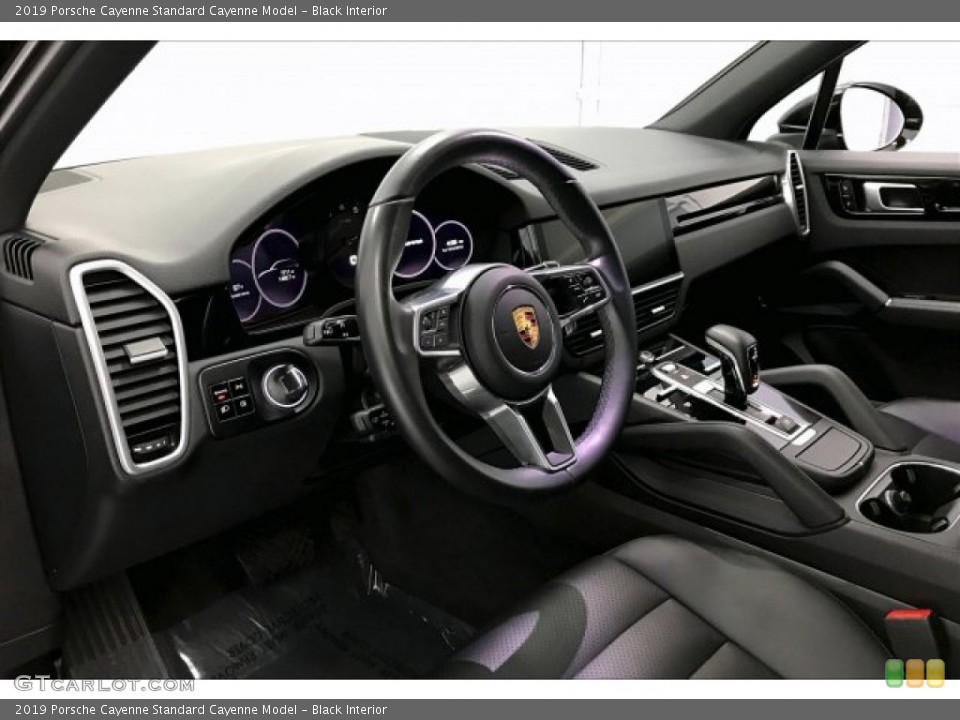 Black Interior Dashboard for the 2019 Porsche Cayenne  #136319022