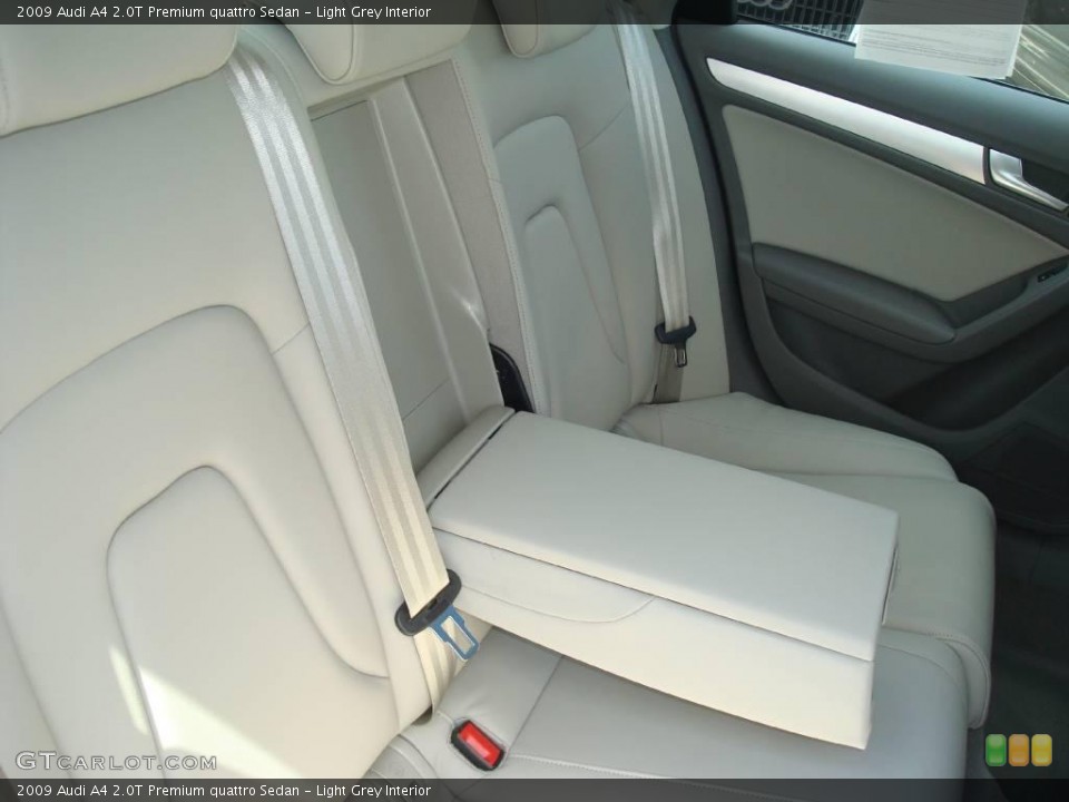 Light Grey Interior Photo for the 2009 Audi A4 2.0T Premium quattro Sedan #13636054