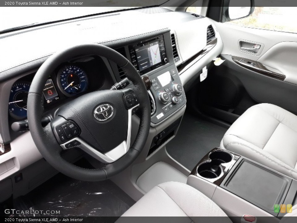 Ash Interior Photo for the 2020 Toyota Sienna XLE AWD #136362613