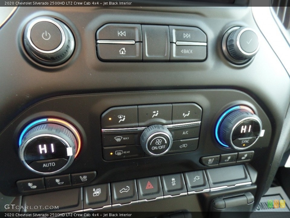 Jet Black Interior Controls for the 2020 Chevrolet Silverado 2500HD LTZ Crew Cab 4x4 #136366831