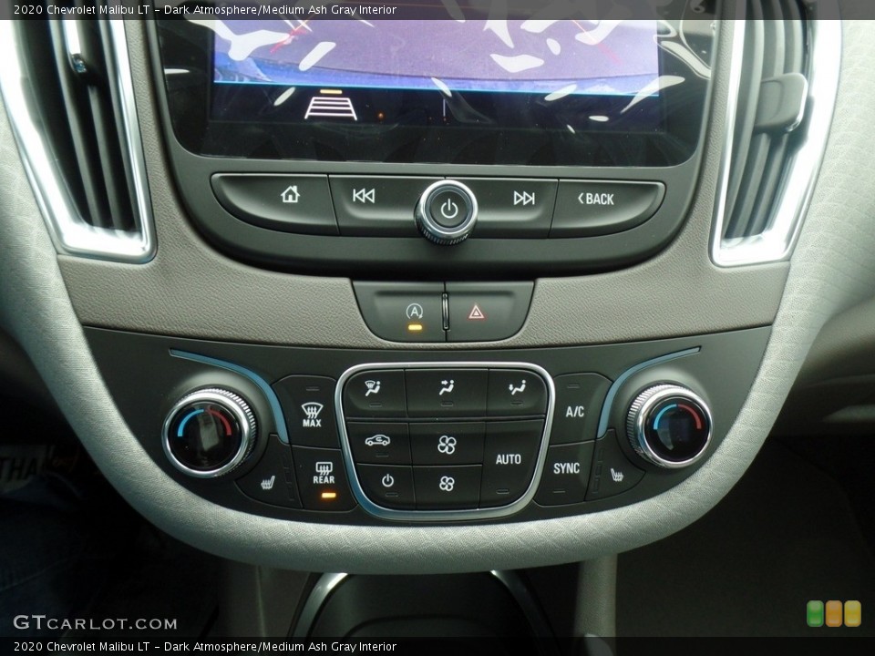 Dark Atmosphere/Medium Ash Gray Interior Controls for the 2020 Chevrolet Malibu LT #136386868