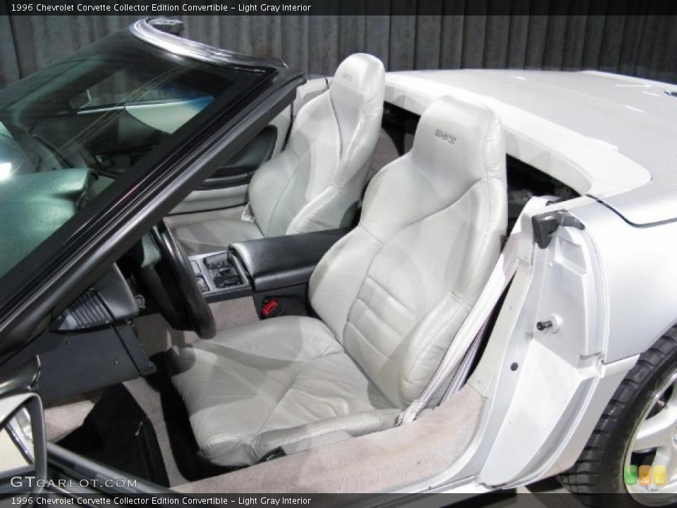 Light Gray Interior Front Seat for the 1996 Chevrolet Corvette Collector Edition Convertible #13640352