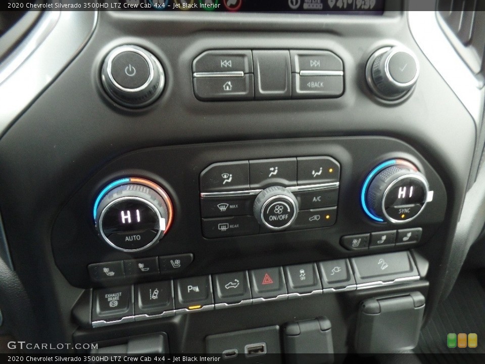 Jet Black Interior Controls for the 2020 Chevrolet Silverado 3500HD LTZ Crew Cab 4x4 #136406157