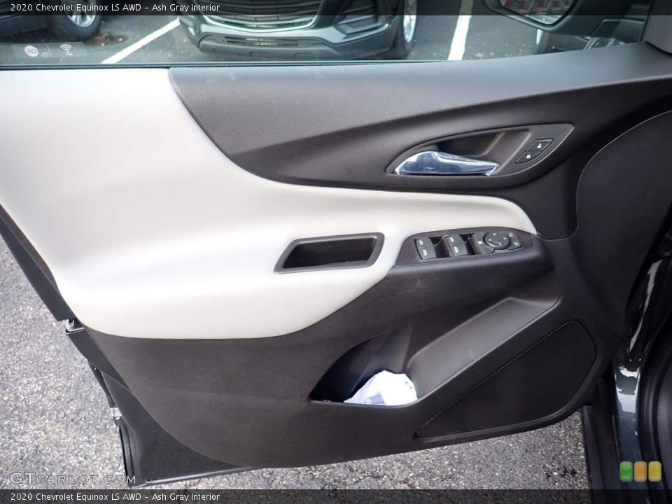 Ash Gray Interior Door Panel for the 2020 Chevrolet Equinox LS AWD #136425774