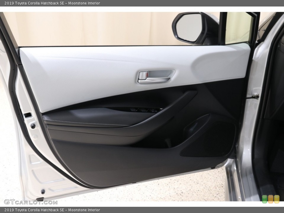 Moonstone Interior Door Panel for the 2019 Toyota Corolla Hatchback SE #136445661