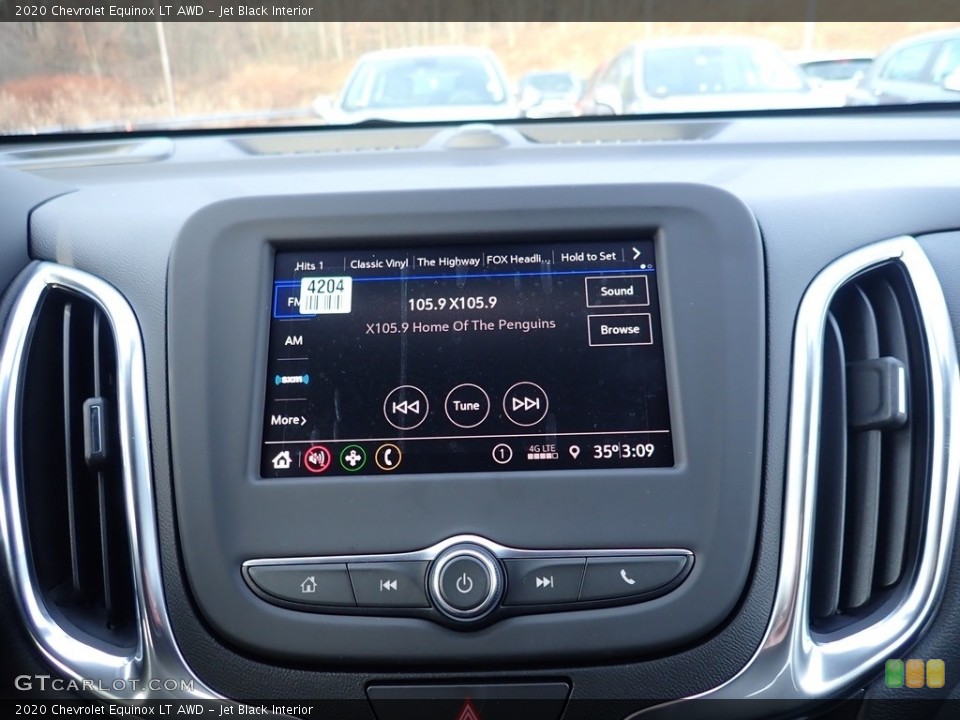 Jet Black Interior Controls for the 2020 Chevrolet Equinox LT AWD #136450494