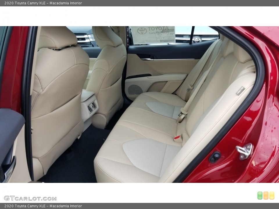 Macadamia Interior Rear Seat for the 2020 Toyota Camry XLE #136482829