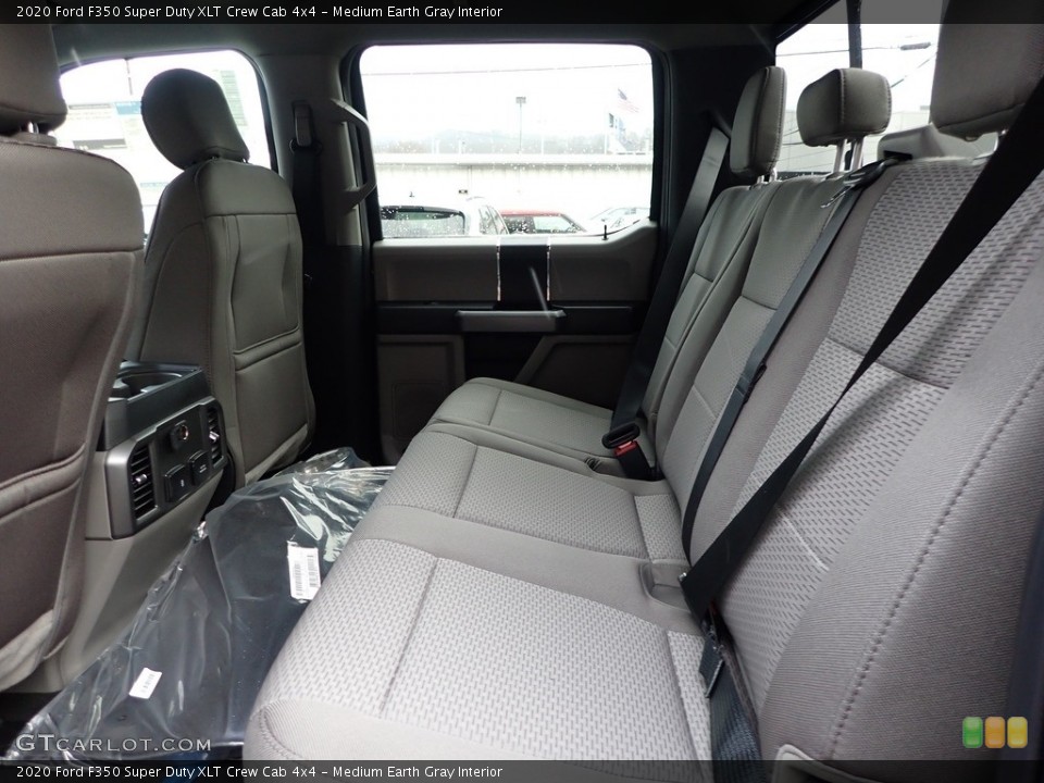 Medium Earth Gray Interior Rear Seat for the 2020 Ford F350 Super Duty XLT Crew Cab 4x4 #136500274