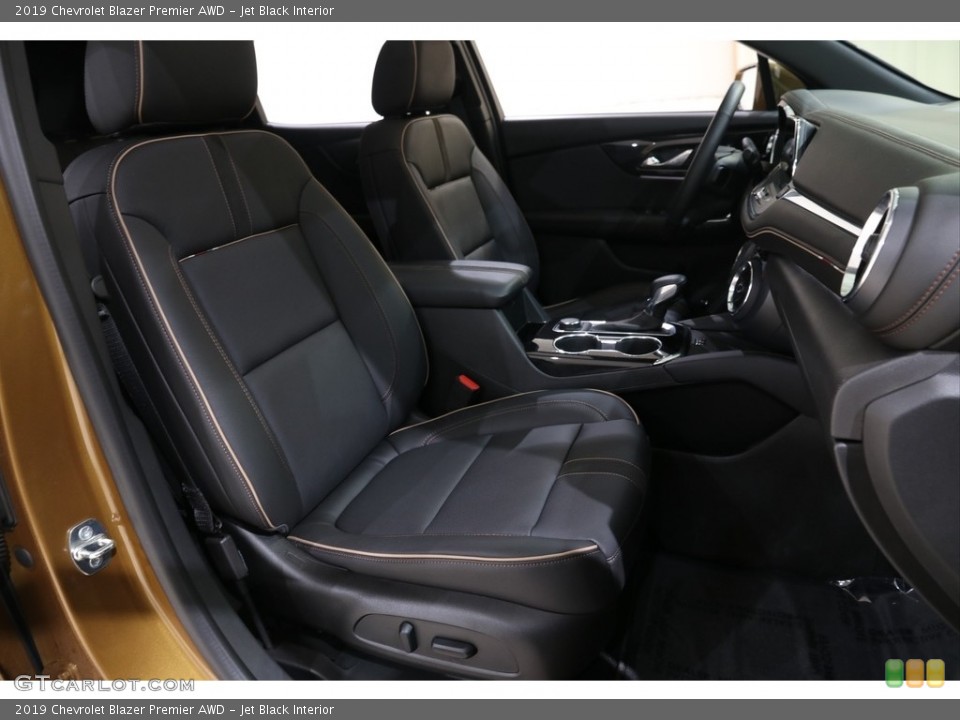 Jet Black Interior Front Seat for the 2019 Chevrolet Blazer Premier AWD #136527313