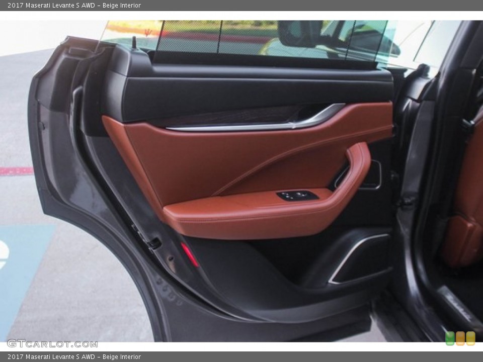 Beige Interior Door Panel for the 2017 Maserati Levante S AWD #136553489