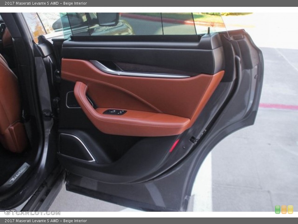 Beige Interior Door Panel for the 2017 Maserati Levante S AWD #136553540