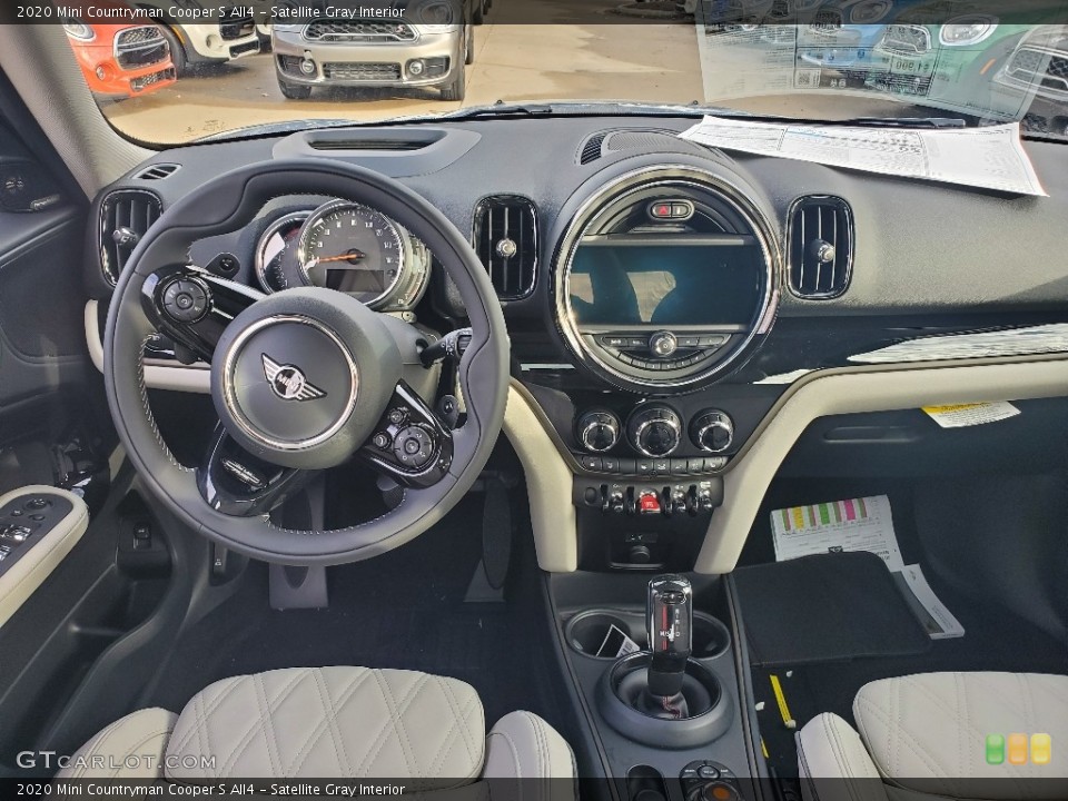 Satellite Gray Interior Dashboard for the 2020 Mini Countryman Cooper S All4 #136594475