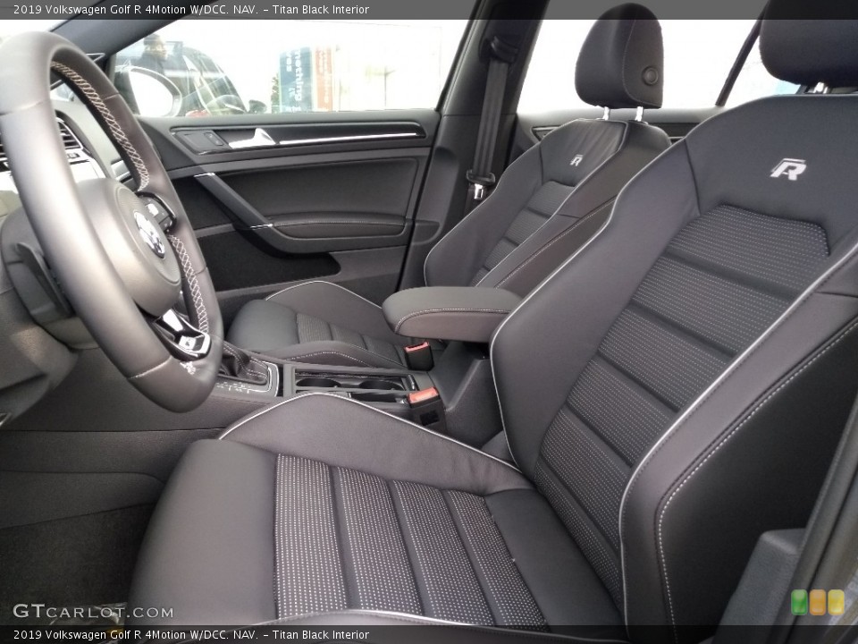 Titan Black Interior Photo for the 2019 Volkswagen Golf R 4Motion W/DCC. NAV. #136596850