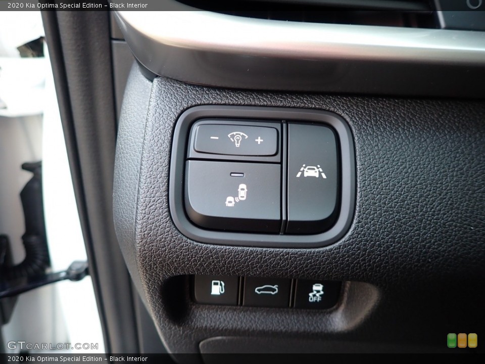 Black Interior Controls for the 2020 Kia Optima Special Edition #136600372