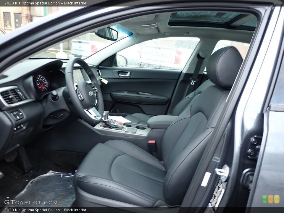 Black Interior Photo for the 2020 Kia Optima Special Edition #136600969