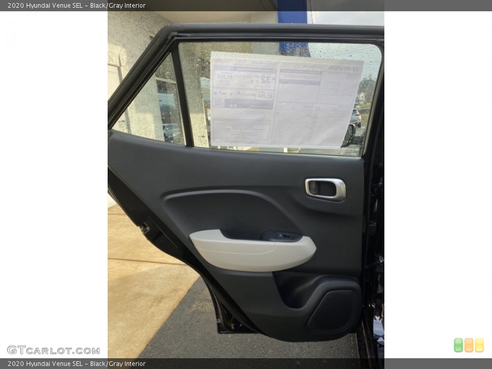Black/Gray Interior Door Panel for the 2020 Hyundai Venue SEL #136613016