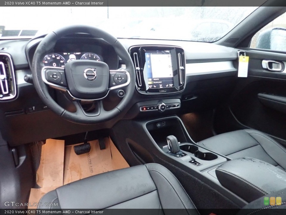 Charcoal Interior Front Seat for the 2020 Volvo XC40 T5 Momentum AWD #136671511