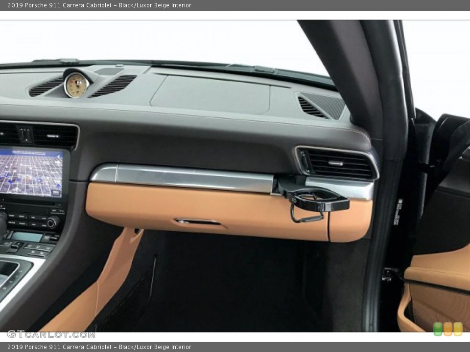 Black/Luxor Beige Interior Dashboard for the 2019 Porsche 911 Carrera Cabriolet #136687483