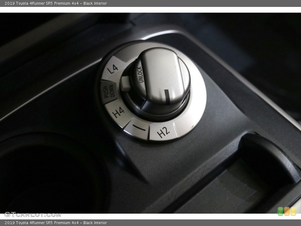 Black Interior Controls for the 2019 Toyota 4Runner SR5 Premium 4x4 #136711743
