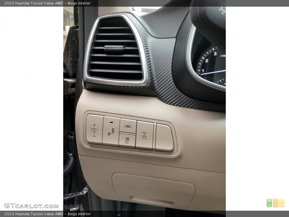 Beige Interior Controls for the 2020 Hyundai Tucson Value AWD #136724631