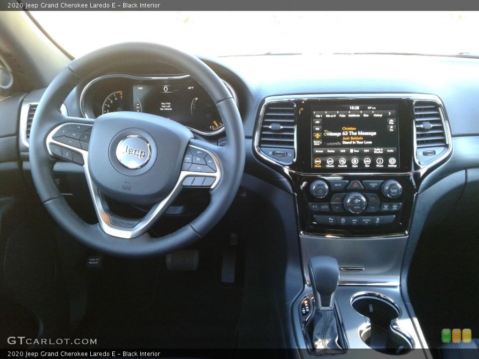 Black Interior Dashboard for the 2020 Jeep Grand Cherokee Laredo E #136732477