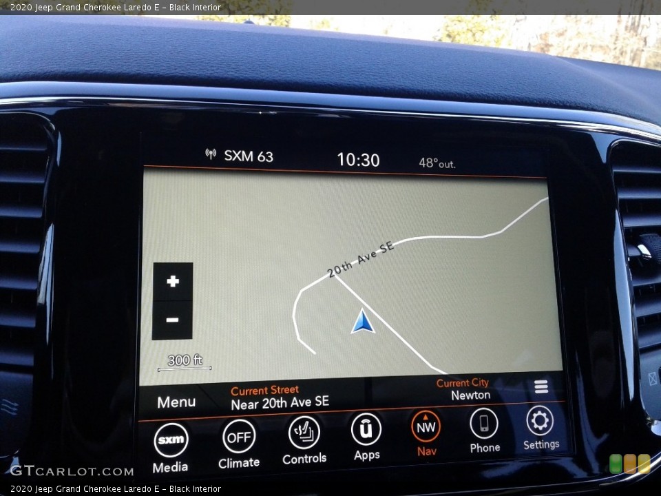 Black Interior Navigation for the 2020 Jeep Grand Cherokee Laredo E #136732720
