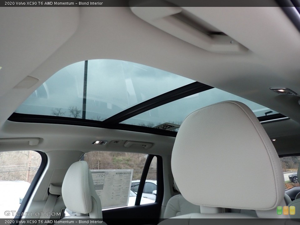 Blond Interior Sunroof for the 2020 Volvo XC90 T6 AWD Momentum #136750704