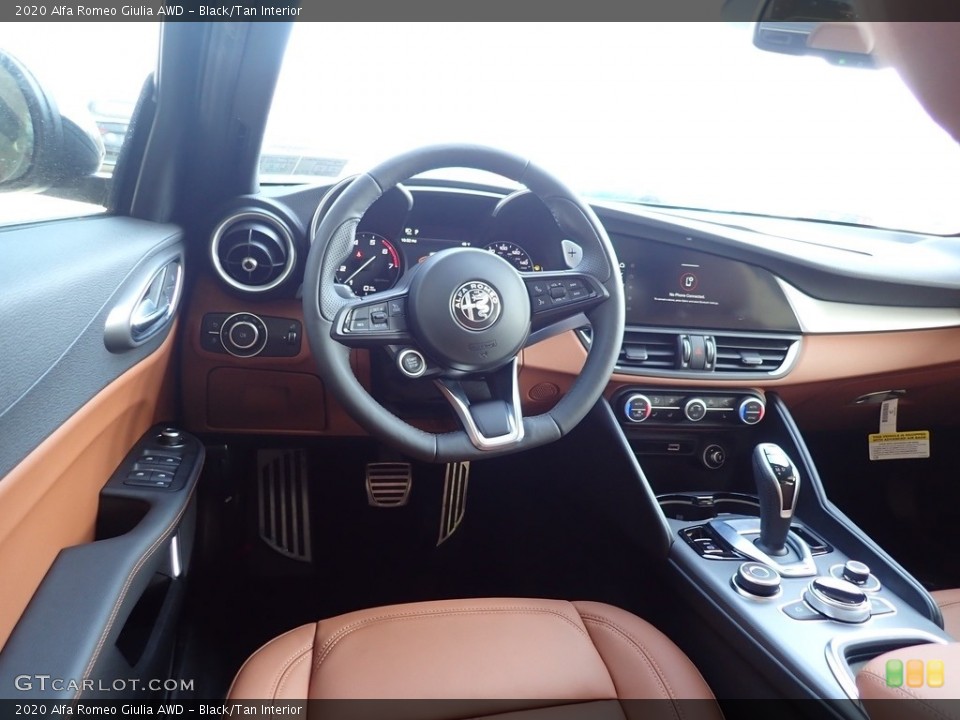 Black/Tan Interior Photo for the 2020 Alfa Romeo Giulia AWD #136808546