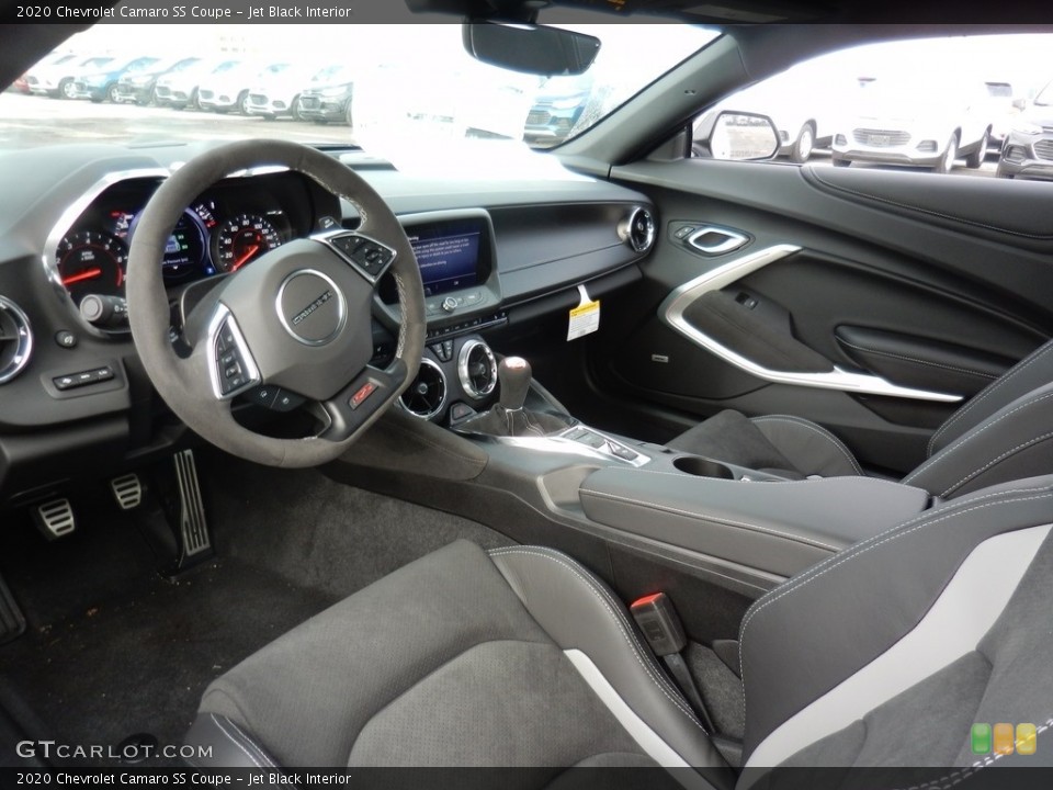 Jet Black Interior Photo for the 2020 Chevrolet Camaro SS Coupe #136828885