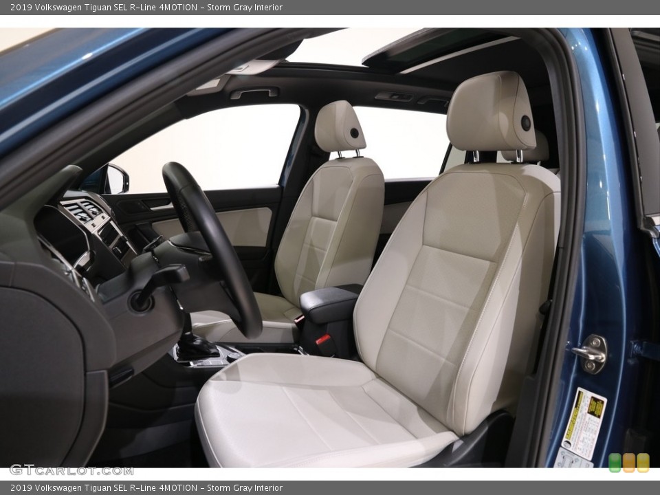 Storm Gray Interior Front Seat for the 2019 Volkswagen Tiguan SEL R-Line 4MOTION #136833331