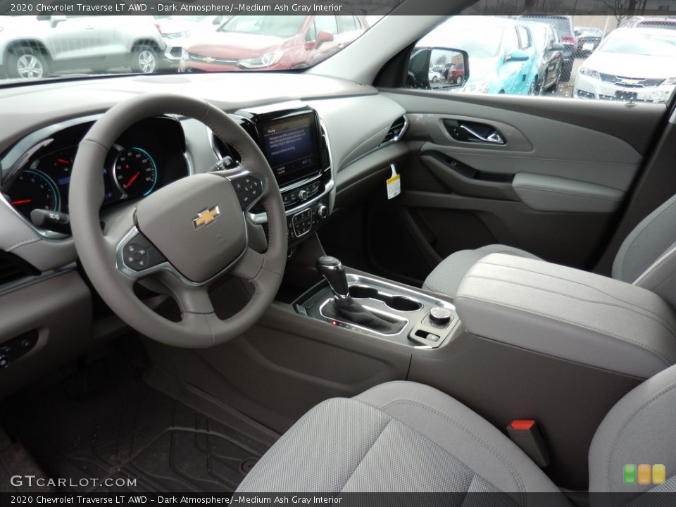 Dark Atmosphere/­Medium Ash Gray Interior Photo for the 2020 Chevrolet Traverse LT AWD #136844219