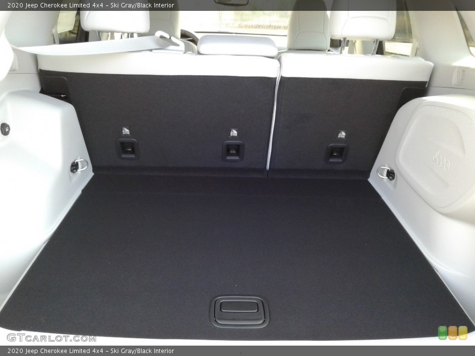 Ski Gray/Black Interior Trunk for the 2020 Jeep Cherokee Limited 4x4 #136848491