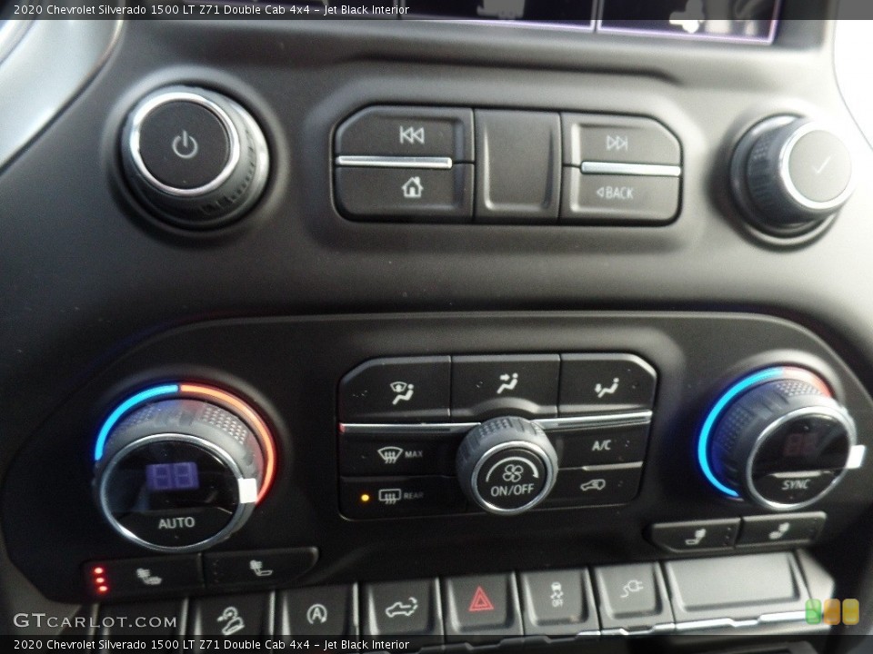 Jet Black Interior Controls for the 2020 Chevrolet Silverado 1500 LT Z71 Double Cab 4x4 #136850207